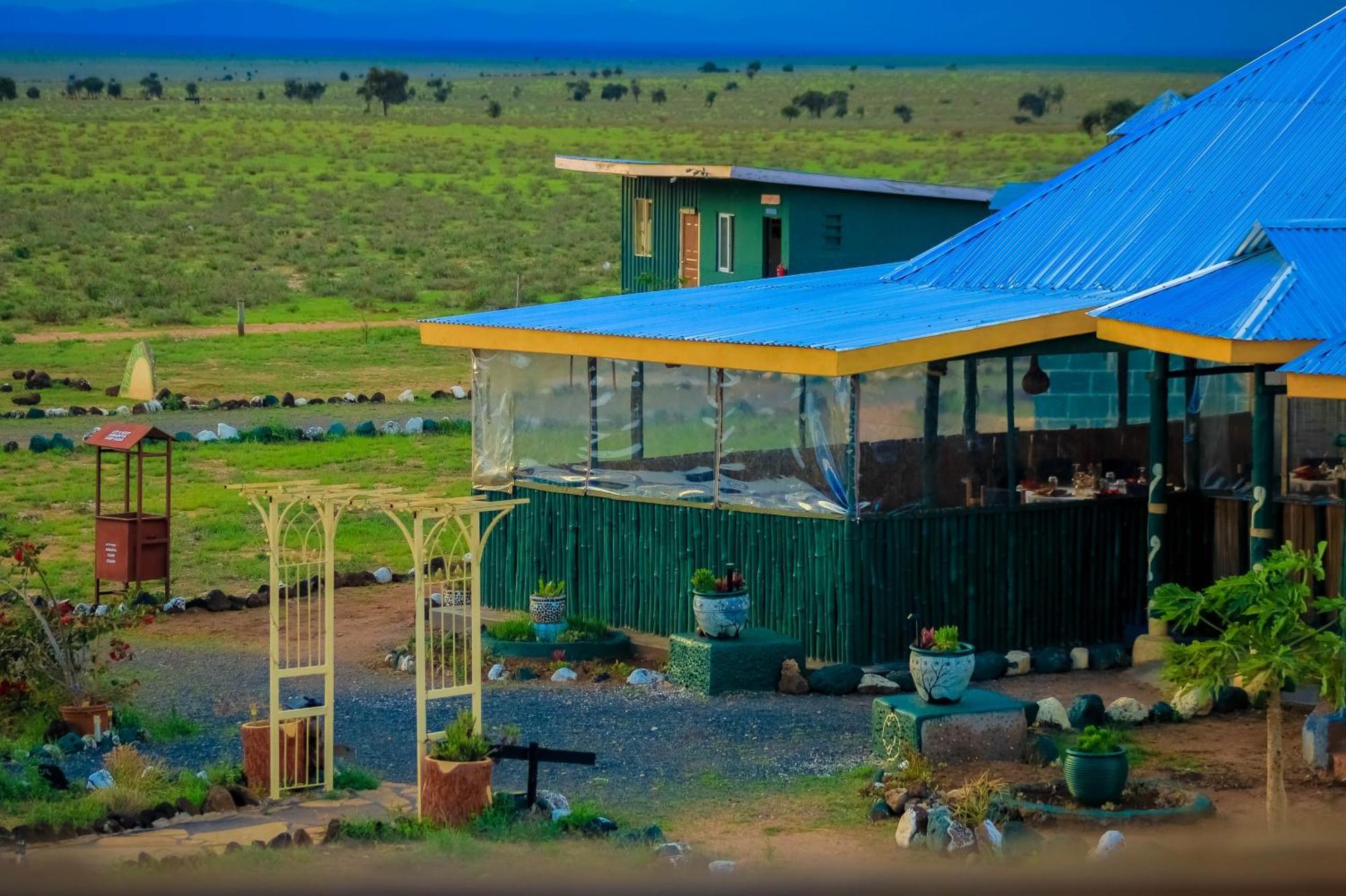 Amanya 2-Rooms Lioness Family Amboseli Luaran gambar