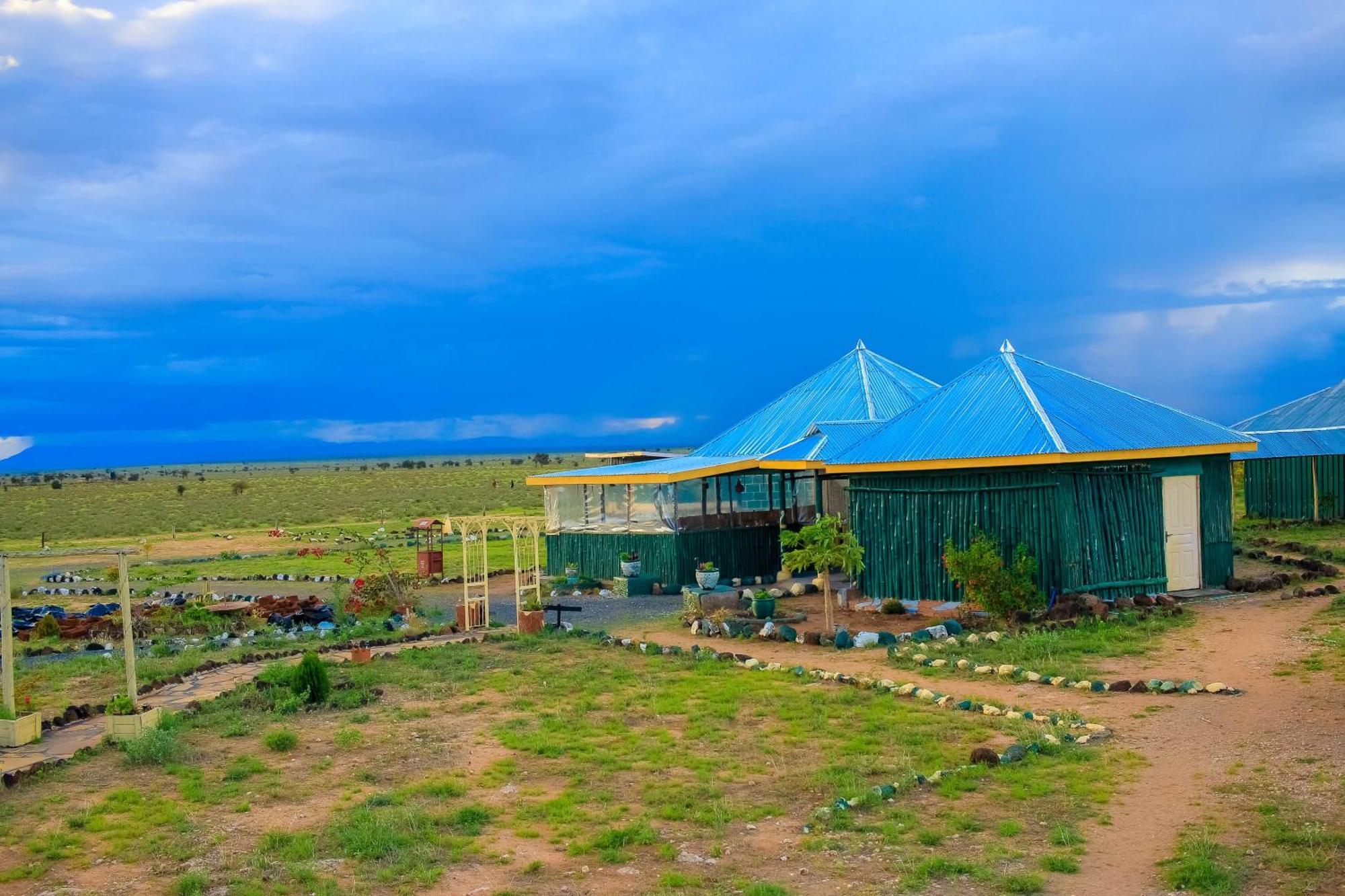 Amanya 2-Rooms Lioness Family Amboseli Luaran gambar